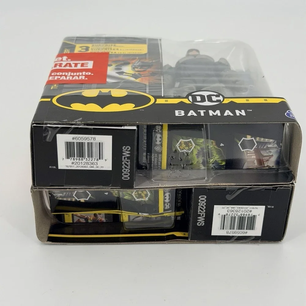 Spin Master - 4-inch Batman and Bronze Tiger Action Figures (BBSM20128363)